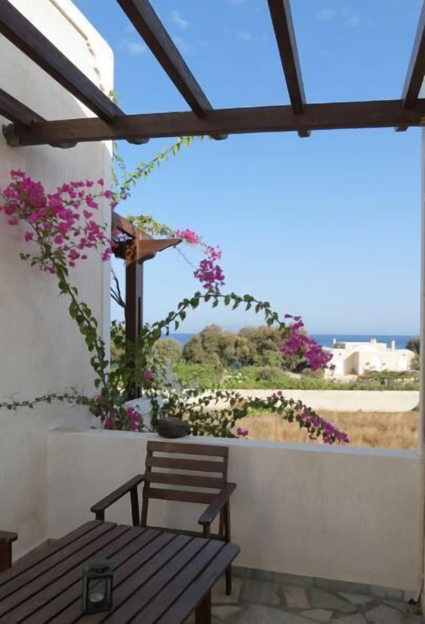 Kamári Anna Traditional Apartments מראה חיצוני תמונה
